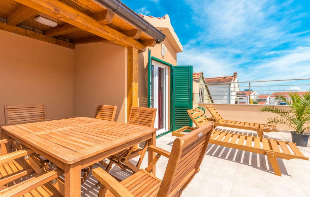 וודיצה Apartments Villa-Ines Center מראה חיצוני תמונה