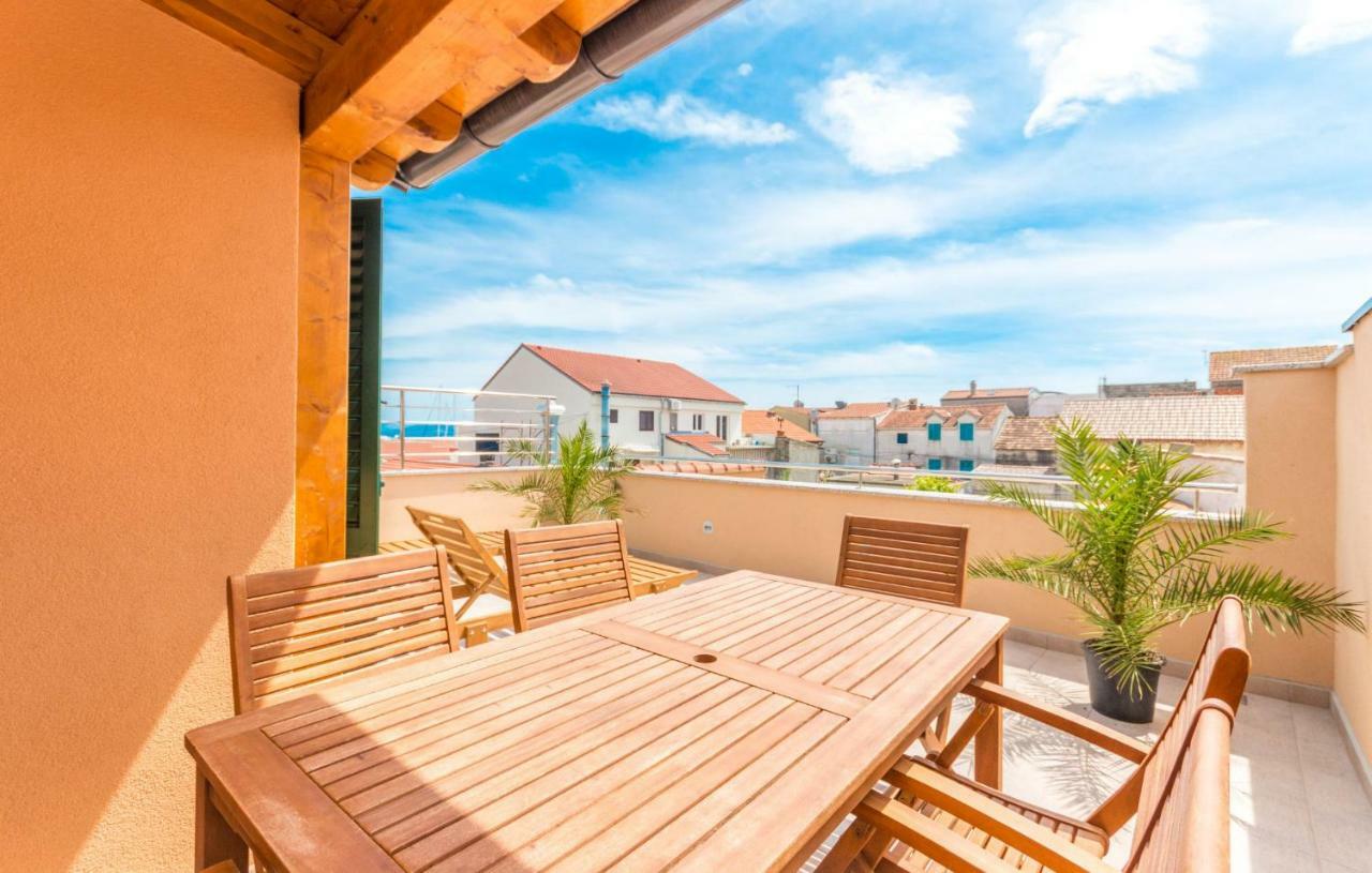 וודיצה Apartments Villa-Ines Center מראה חיצוני תמונה